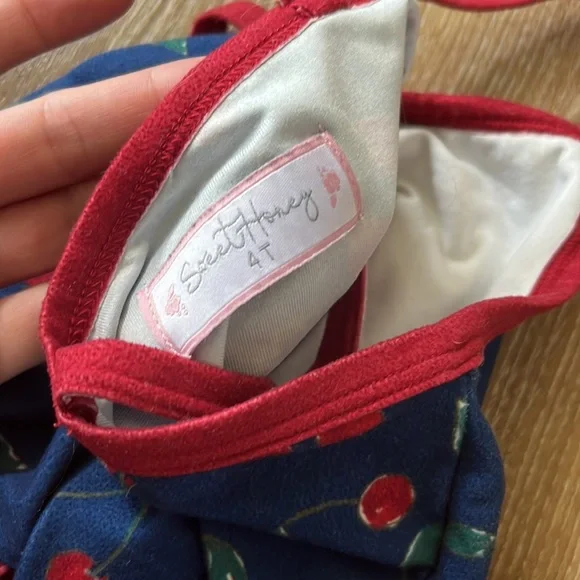 SweetHoney Cherry Loungewear Pajama Set 4T - Picture 6 of 6